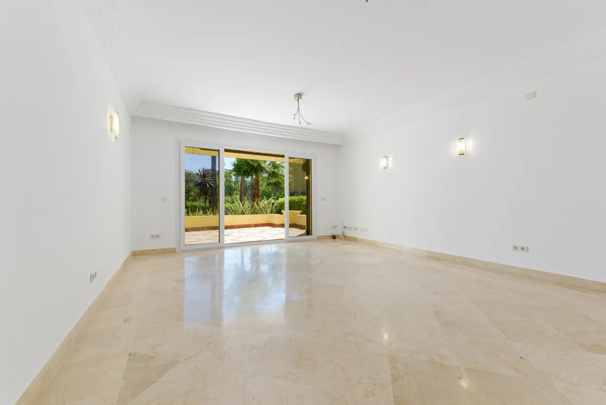 05217994-bd8b-40f1-9161-d20384f9f5b6