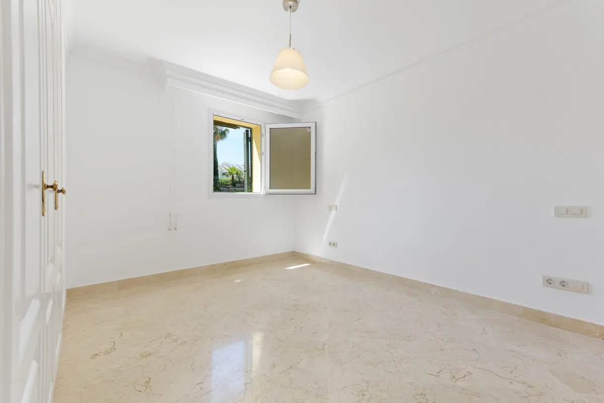 0afb68da-f272-4658-b434-995fa3414f00