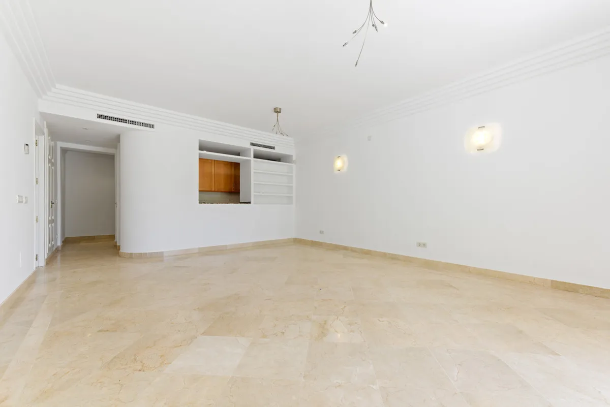 4f217a85-6df0-411a-92f3-be6aed640006