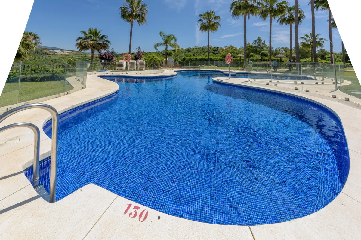 7478cbfc-65fe-4d5d-8e23-a0ffb563de3e