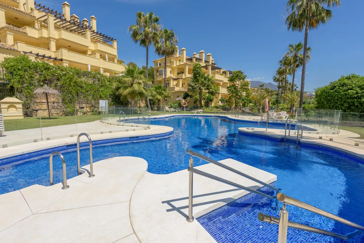 8535ecb6-c908-4aab-bb10-3e41770a5535