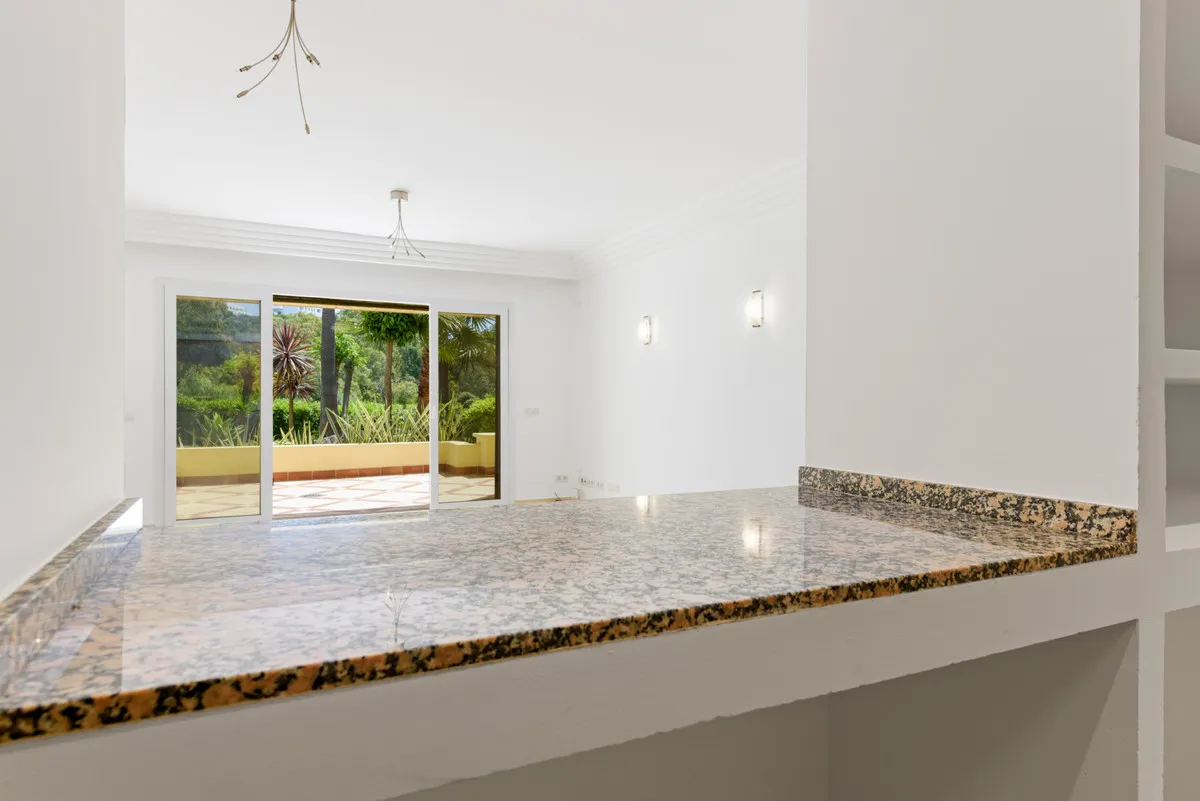 884d49d5-ca6c-4396-bd7d-0fe3c8eedeb9