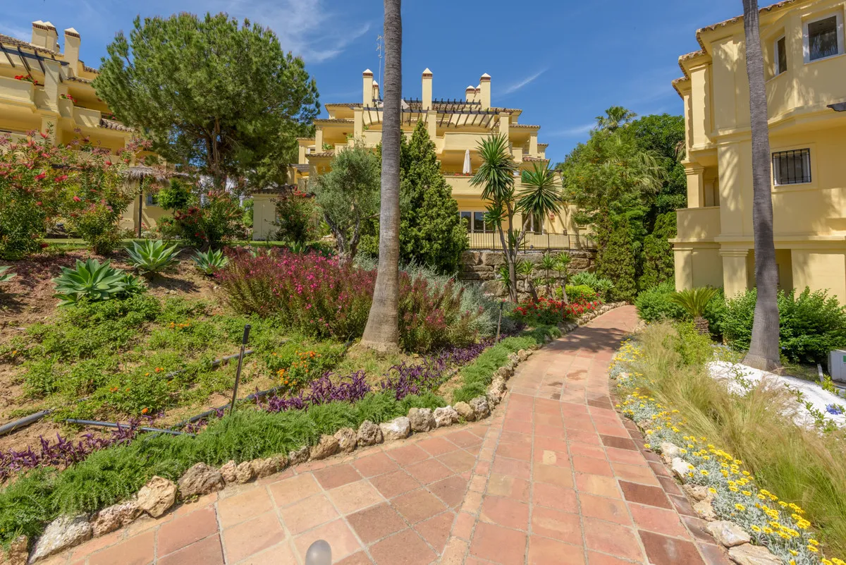 8bf872c9-0f87-400d-821c-23a4c18b70ce