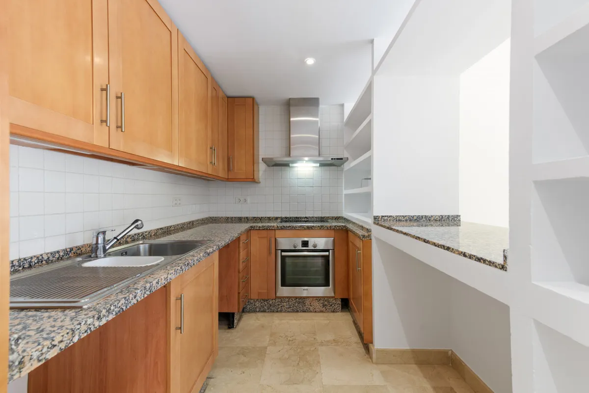 f69859d9-43eb-4cfa-9691-2638fdd8f11d