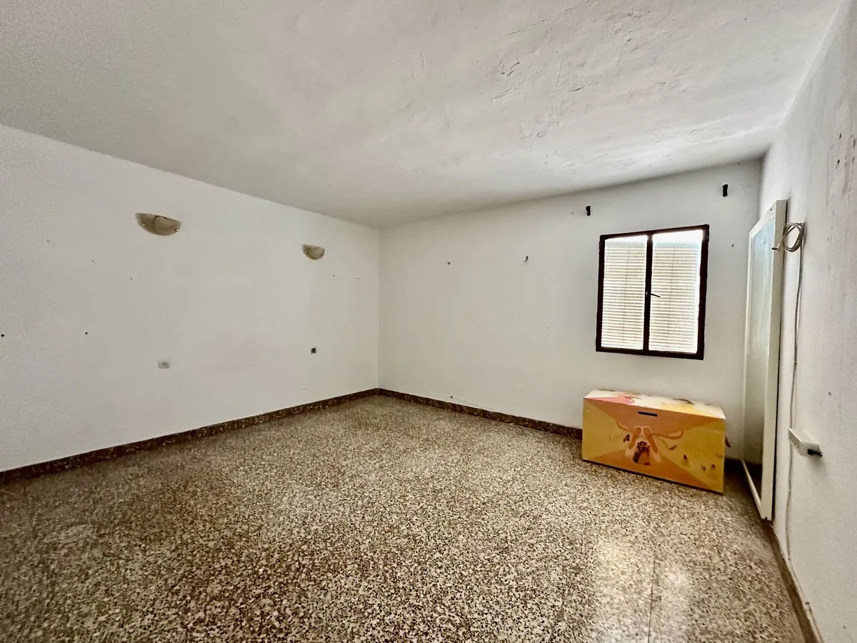 8d618d3f-d628-4a3c-a9eb-9f754f86401c