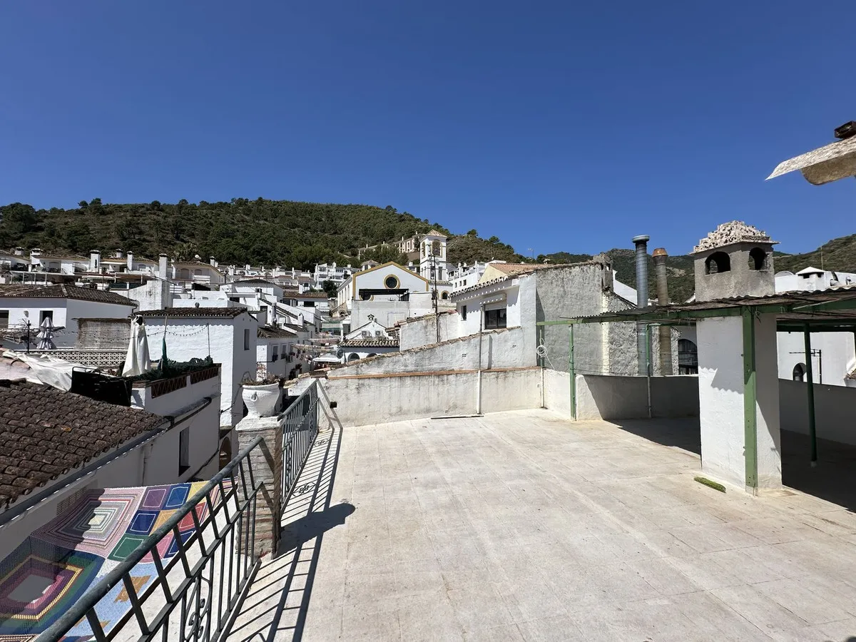 cd4eea52-6dee-4e4a-9d33-2fc83eceeb20