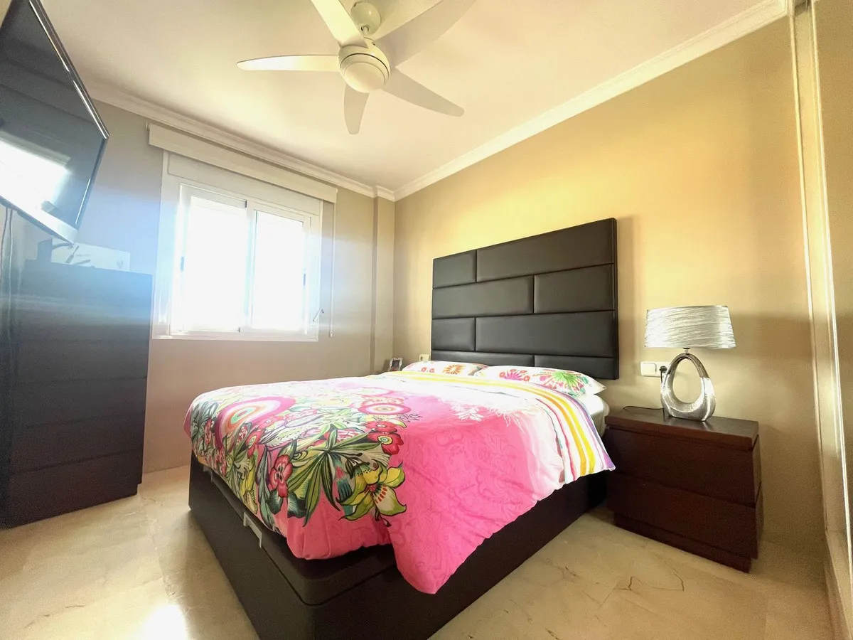 b171f104-4f61-41e4-aa72-0ebdb189a18c