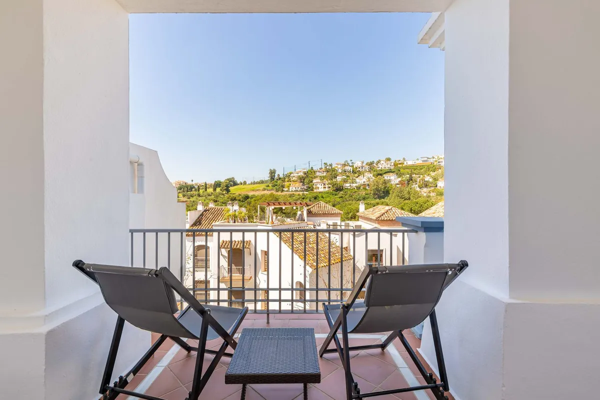 794a9f86-61e9-41a4-b042-f21f8e0096b9