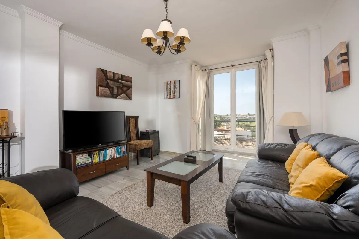 4b3e5f2f-58e9-4b90-b5b4-dbdd01a8dcb2