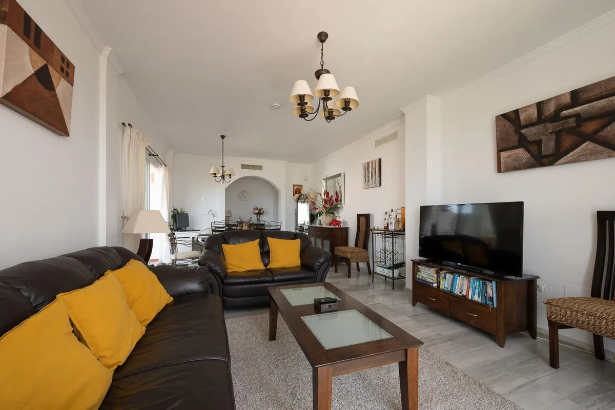 d32f117b-04cf-4b74-b18e-6ddd72395ef6