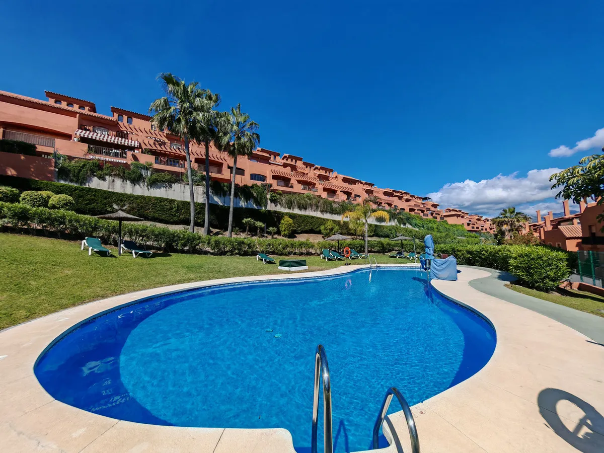 9d05b7db-8f33-4eb2-95ea-25391e9bb72e