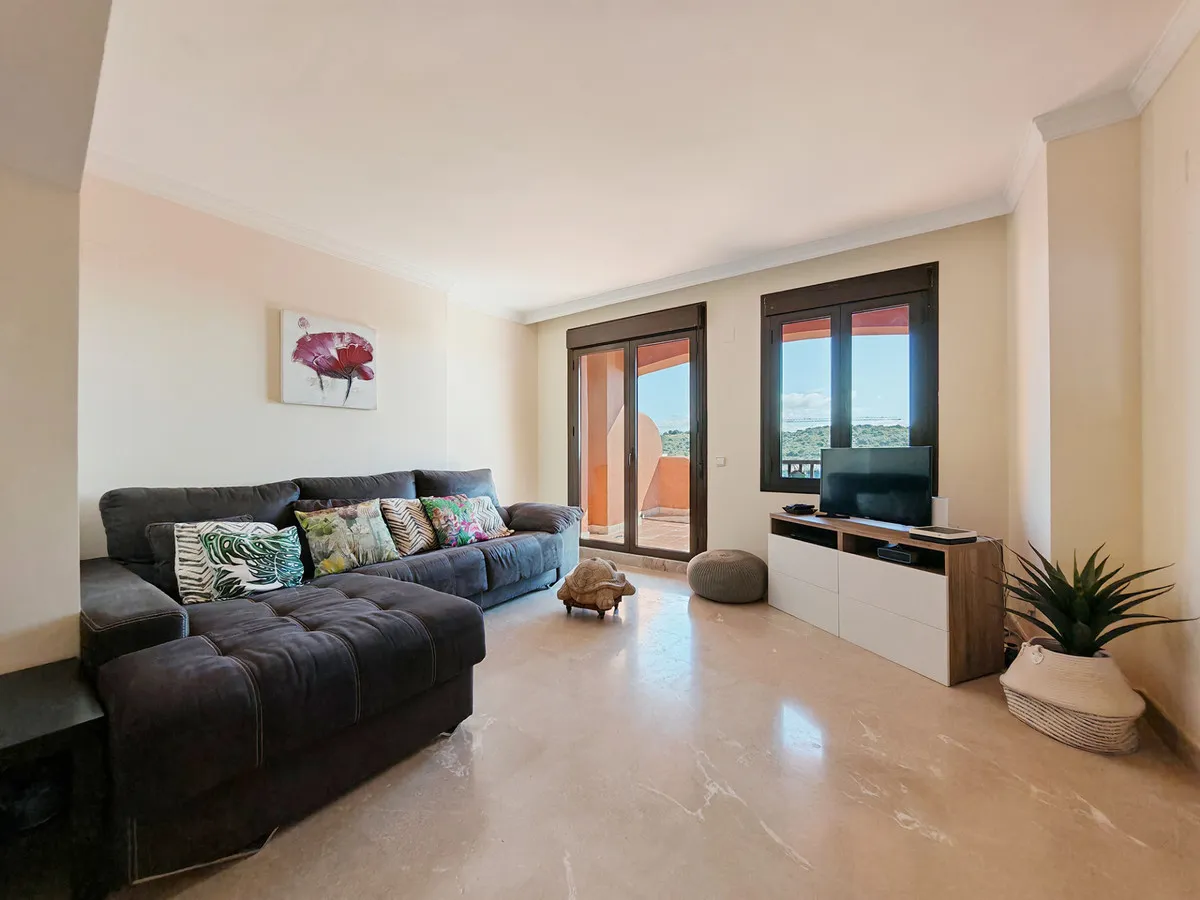 a4fec386-69dd-4da4-9aa4-3cc62fd6d861