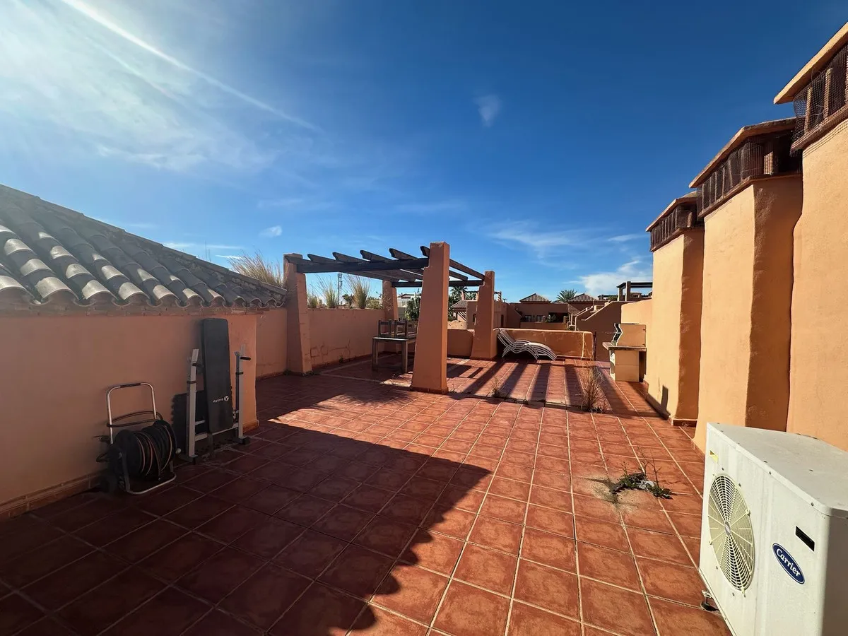 e060fd69-a3c2-4946-8d53-458c914d0524