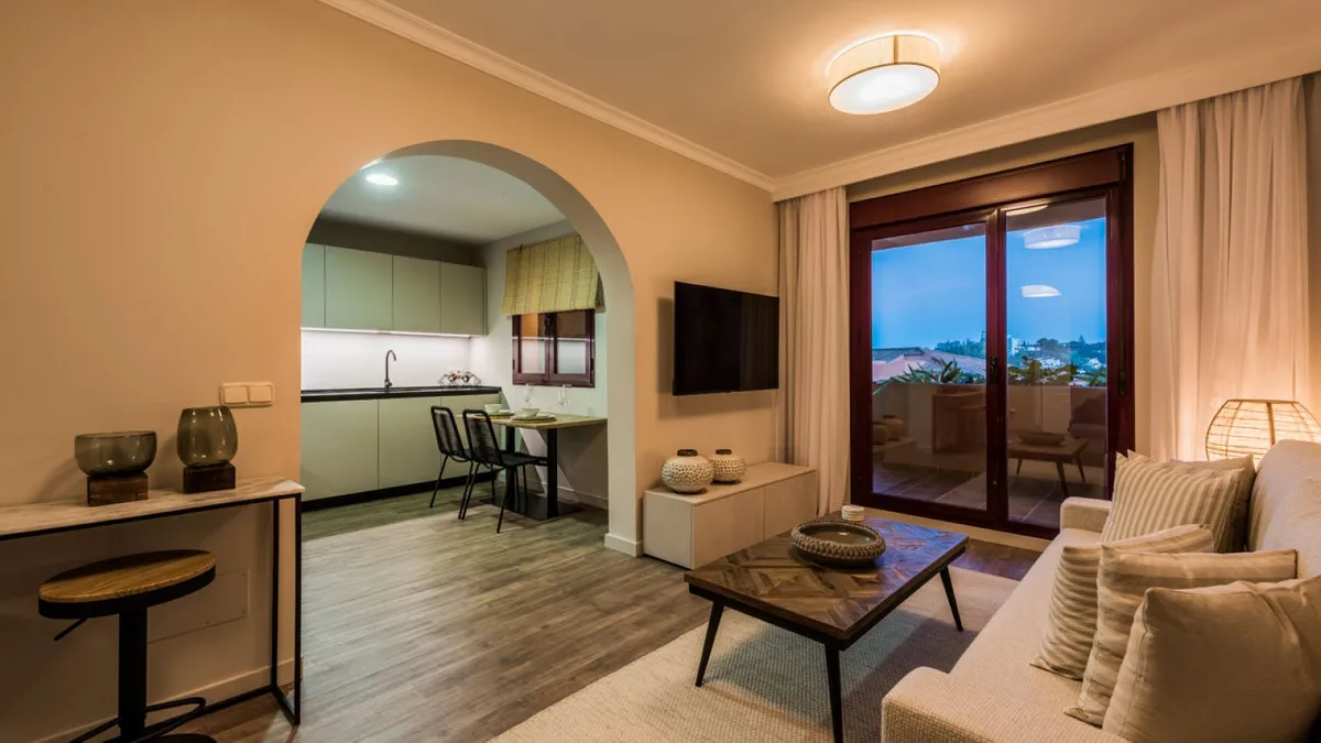 419103e0-14a5-4dc8-8b98-4e424da6bfa5