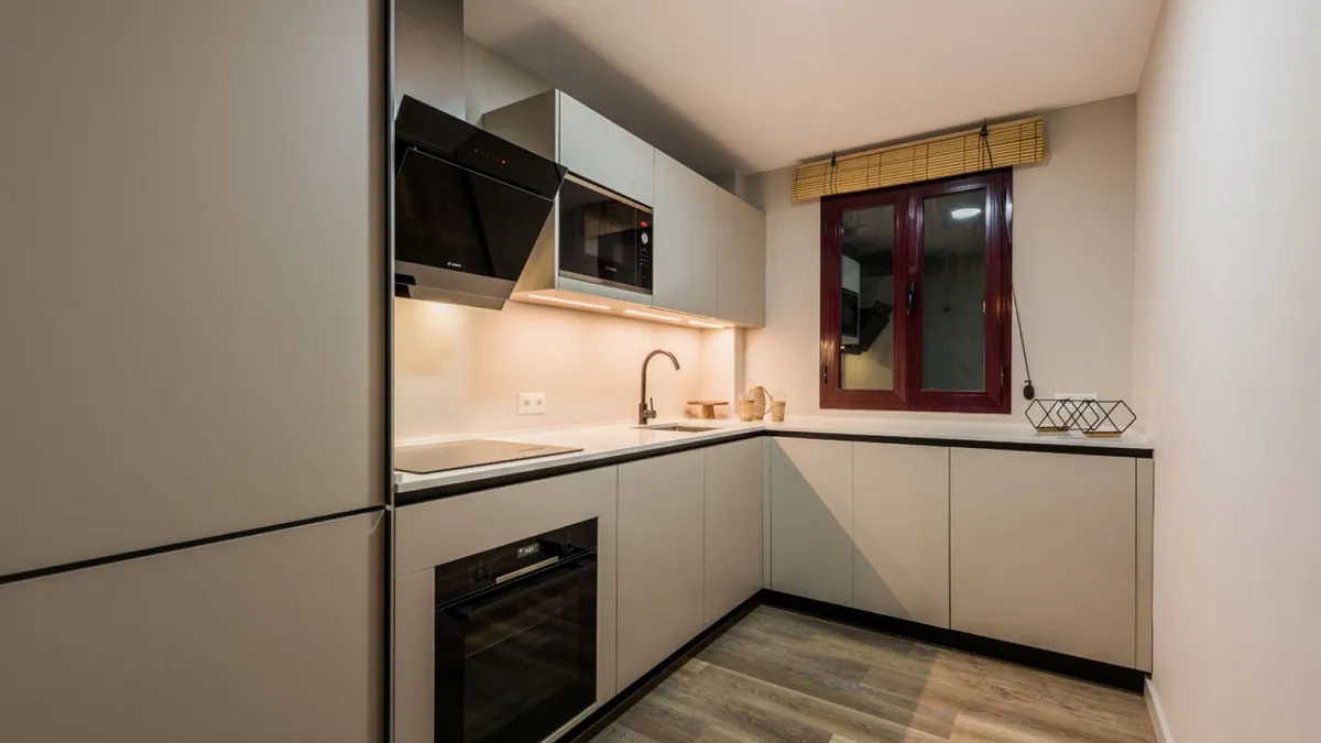 873c76f7-59be-44f6-8164-d172c6b8b2b1