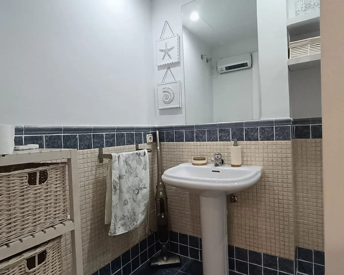 0e33589c-093e-4cd2-aeb1-9c0cd1e6585a