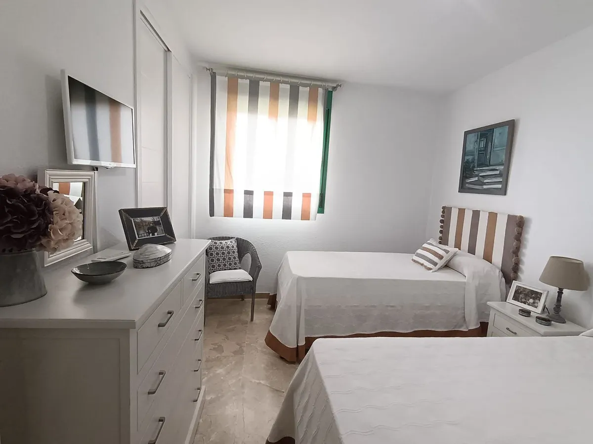 1d09f7e6-eb56-472f-9c6d-b578ec64924d