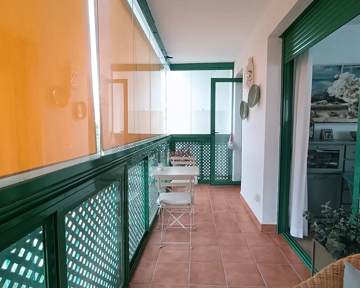 e085e5b3-a695-45b5-8957-ee19219f1e98