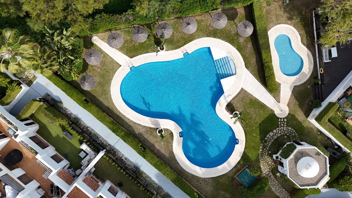 2a0c0a65-4e77-41b0-a135-bf862709cddf