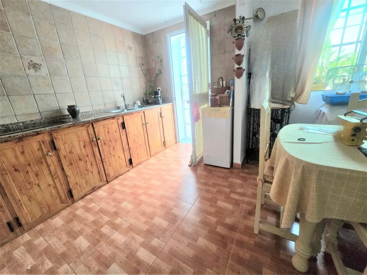 3feff30b-0903-4957-a8f1-a71d8a5f6c8c