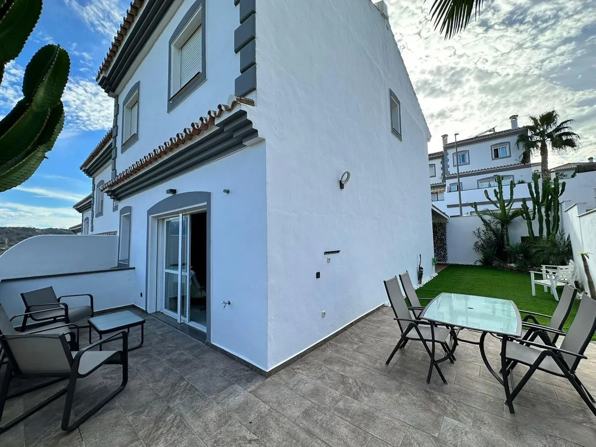 6fdcd389-4faa-482e-9792-33cd6261ffc9