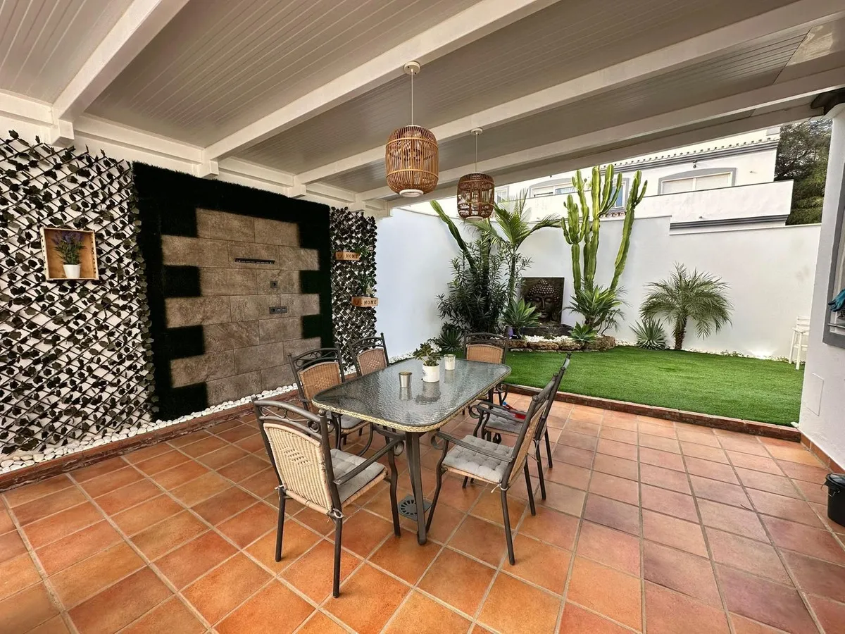 f749b2a2-6283-48e3-8d1e-9c6c9b8fa17a