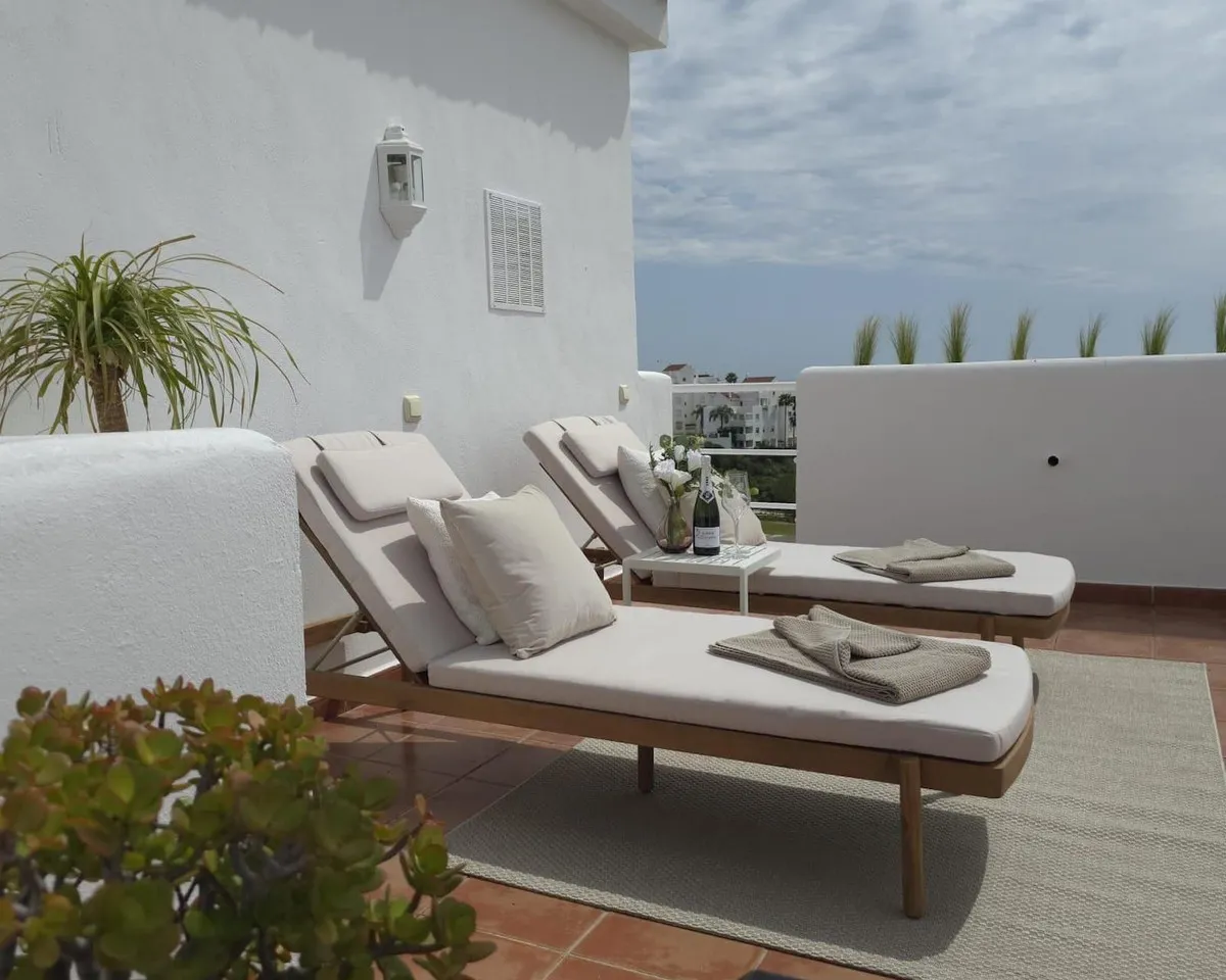 209bc33b-ead4-4b7e-8ce1-419d90dd3a98