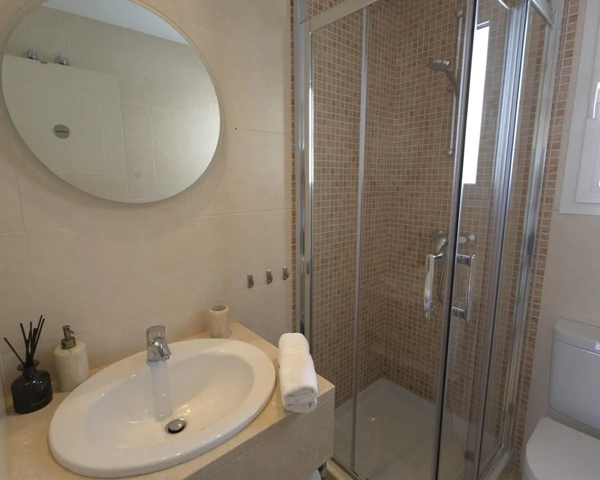 44190e05-786d-43fa-9e82-37e9e71a0988