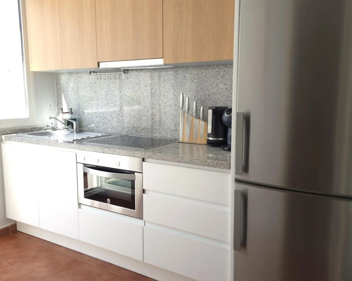 5ff542e6-f0e7-4a4d-99dd-90d8c58d9869