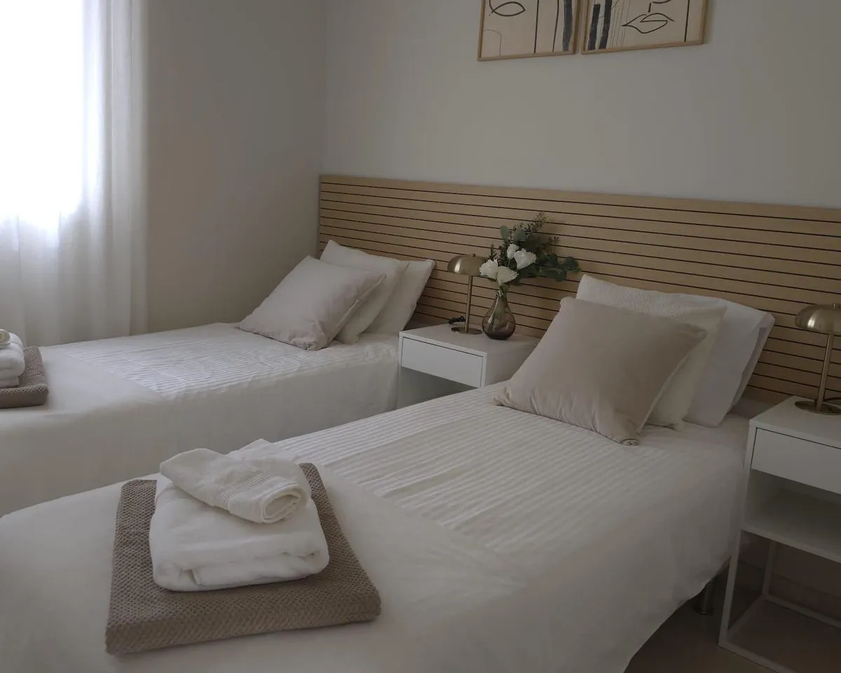 f30e8dbb-72b9-42b4-8938-ea5864b2914b