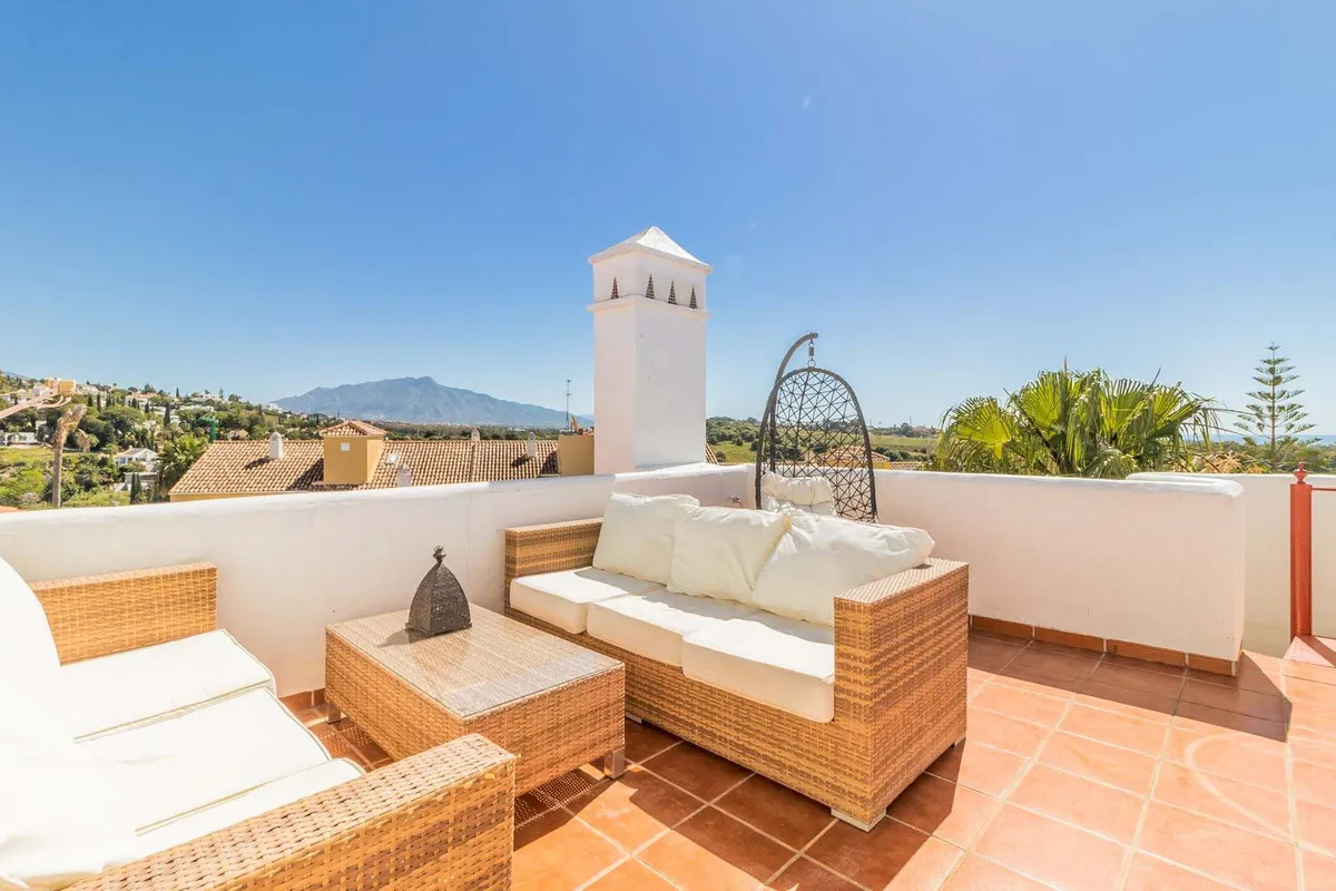 f05efa54-bdd1-44c8-af2a-8d340b6aa606