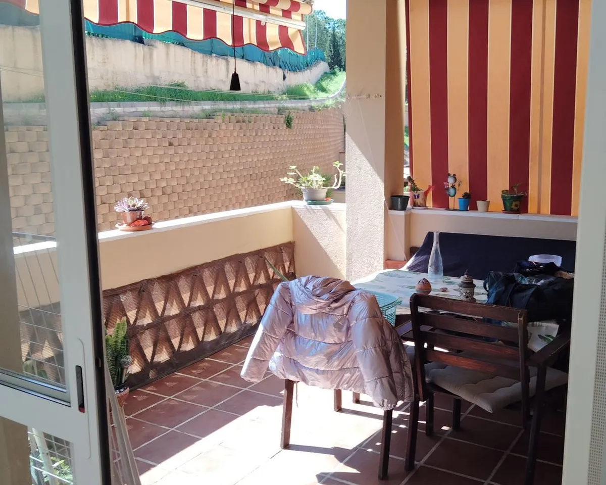 d3858976-e70e-4a8f-8701-7900cd247d41