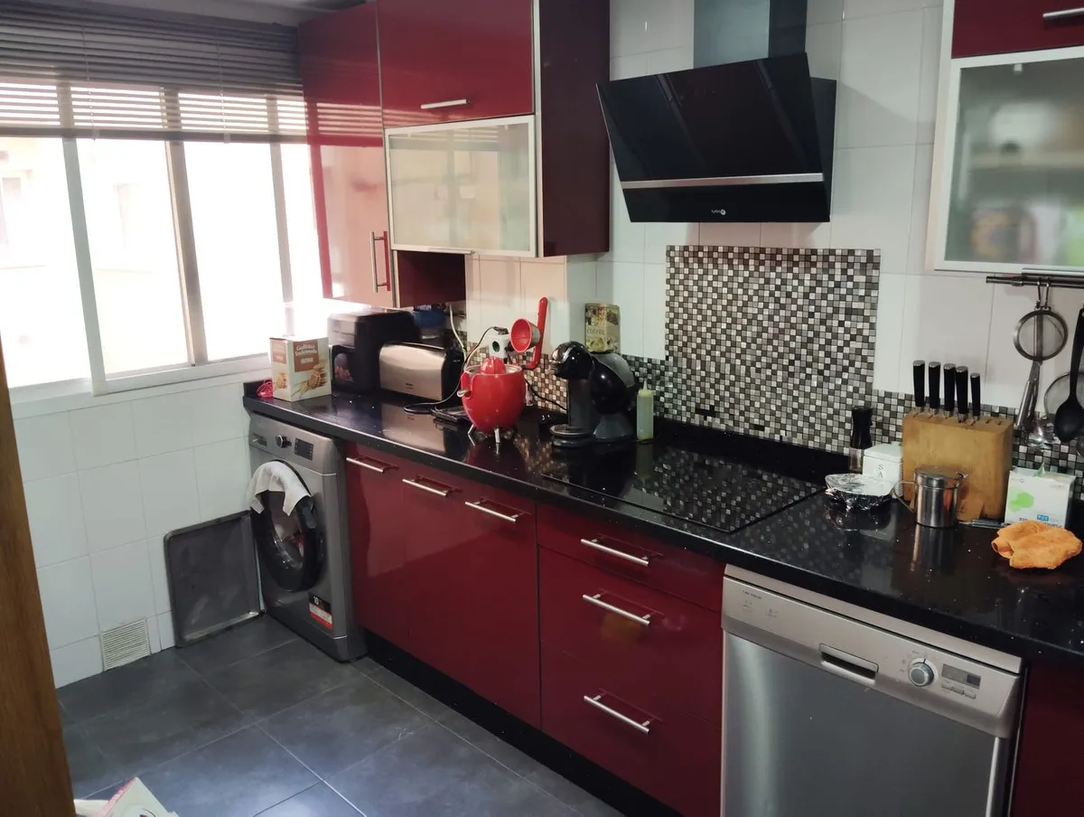 e1c87a5a-3fb2-4802-8dab-3b5d6ddf6f9d