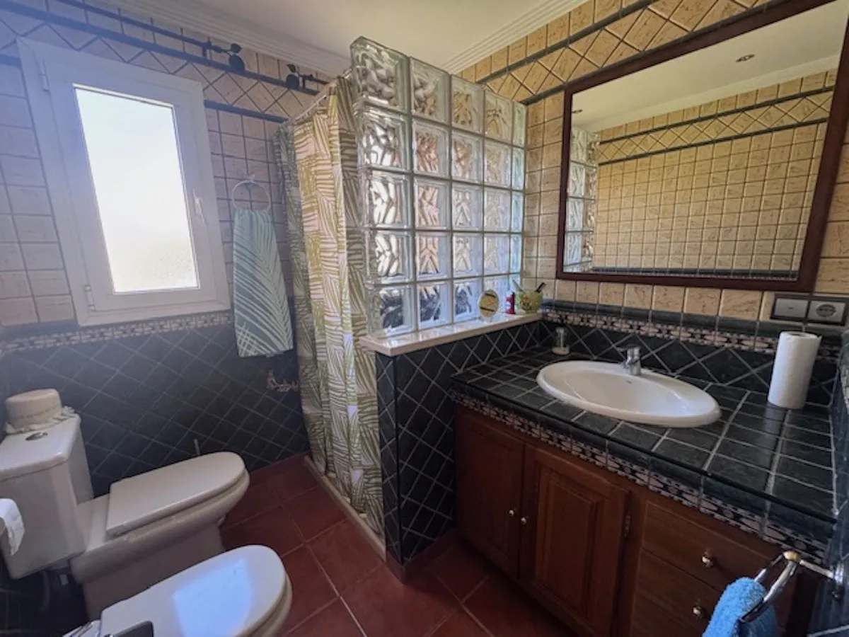 ed0935cc-65f3-41c4-96ae-f4723d87f6a9