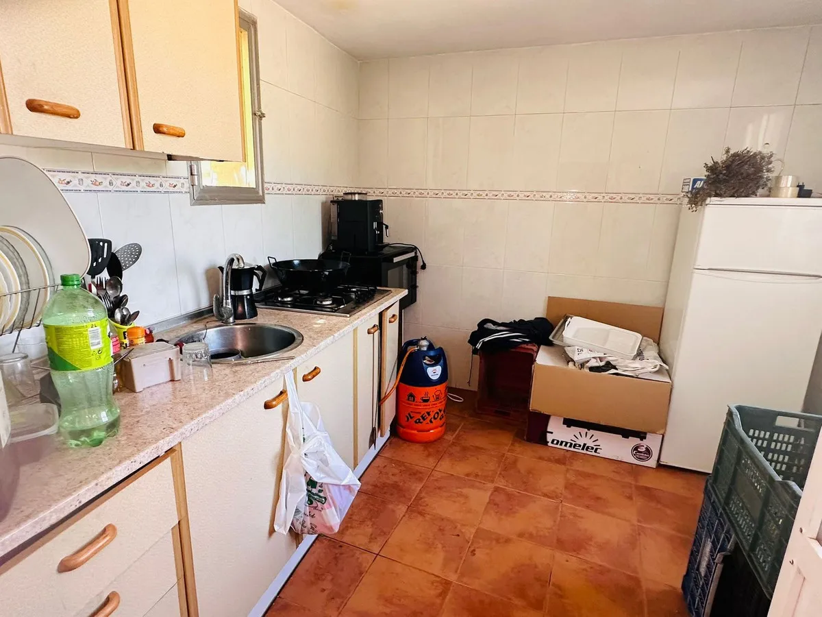 605aad4e-0141-49eb-8a7c-9f293c00da68