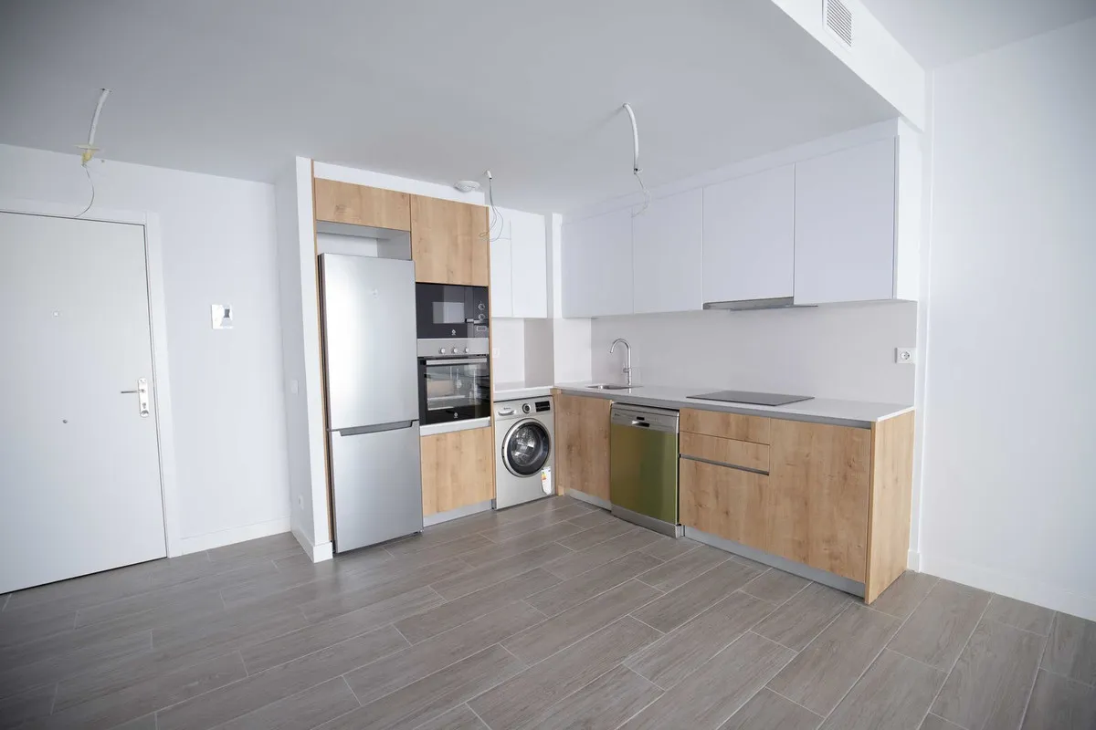 33ac1b5d-a78b-4b29-918c-f2c8ba19d587