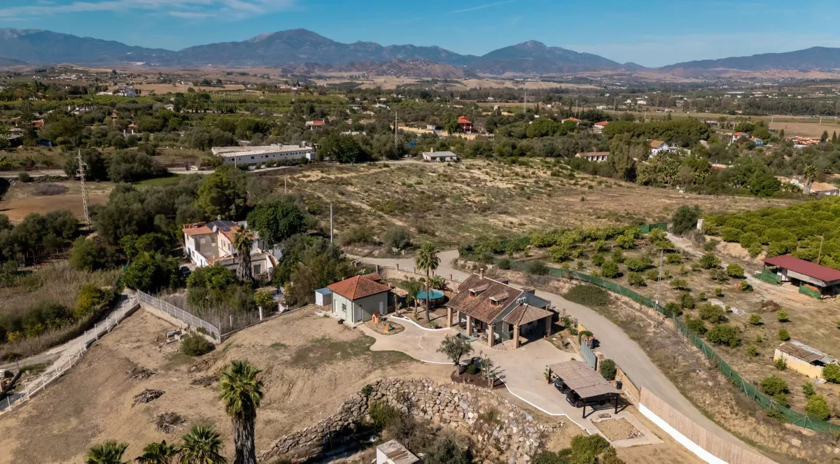 23ae6b50-17d8-4080-8b2d-1c52aac6372a