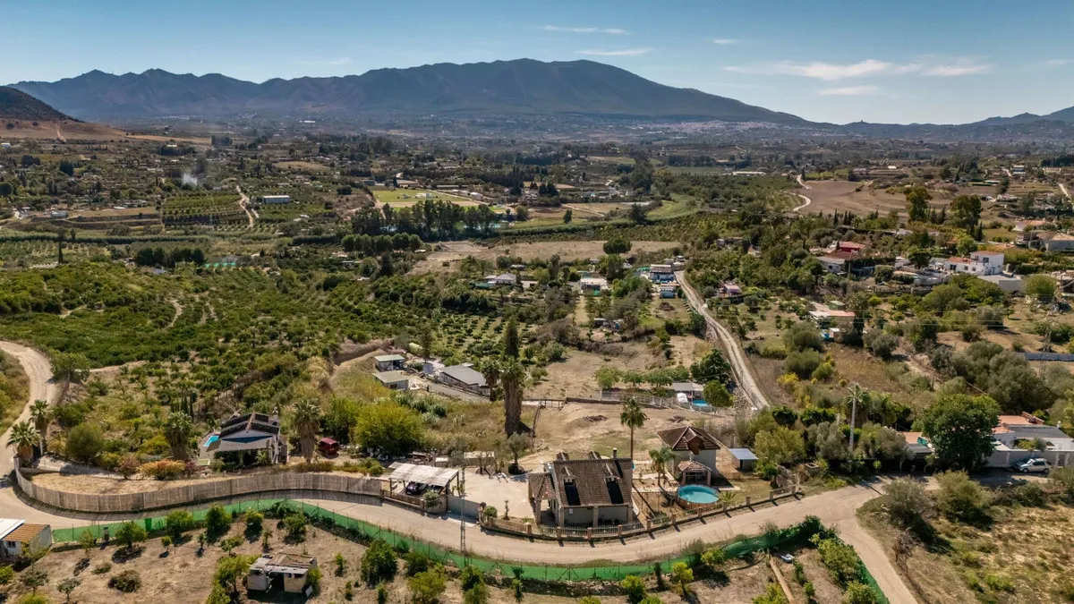 29b7cfb1-33a7-4609-8055-6c5cdf50b56c