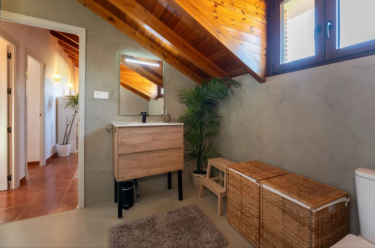 c216f66a-92a7-4590-8897-627491b9eee8