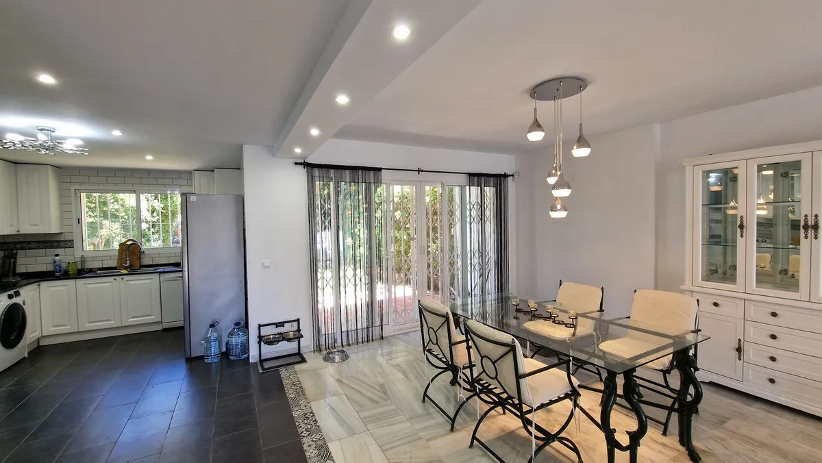 17d5225a-27e5-4f06-b954-09bb6007205b