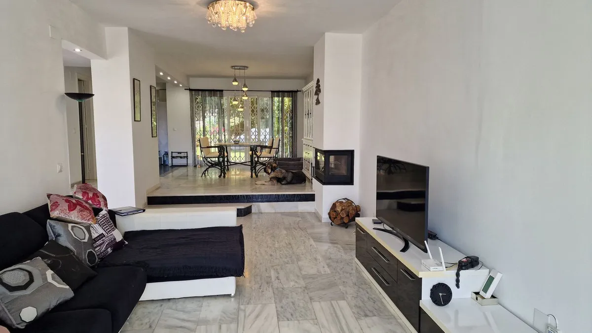 6a5e2b25-ecf0-4411-aabd-ee00e37fc012