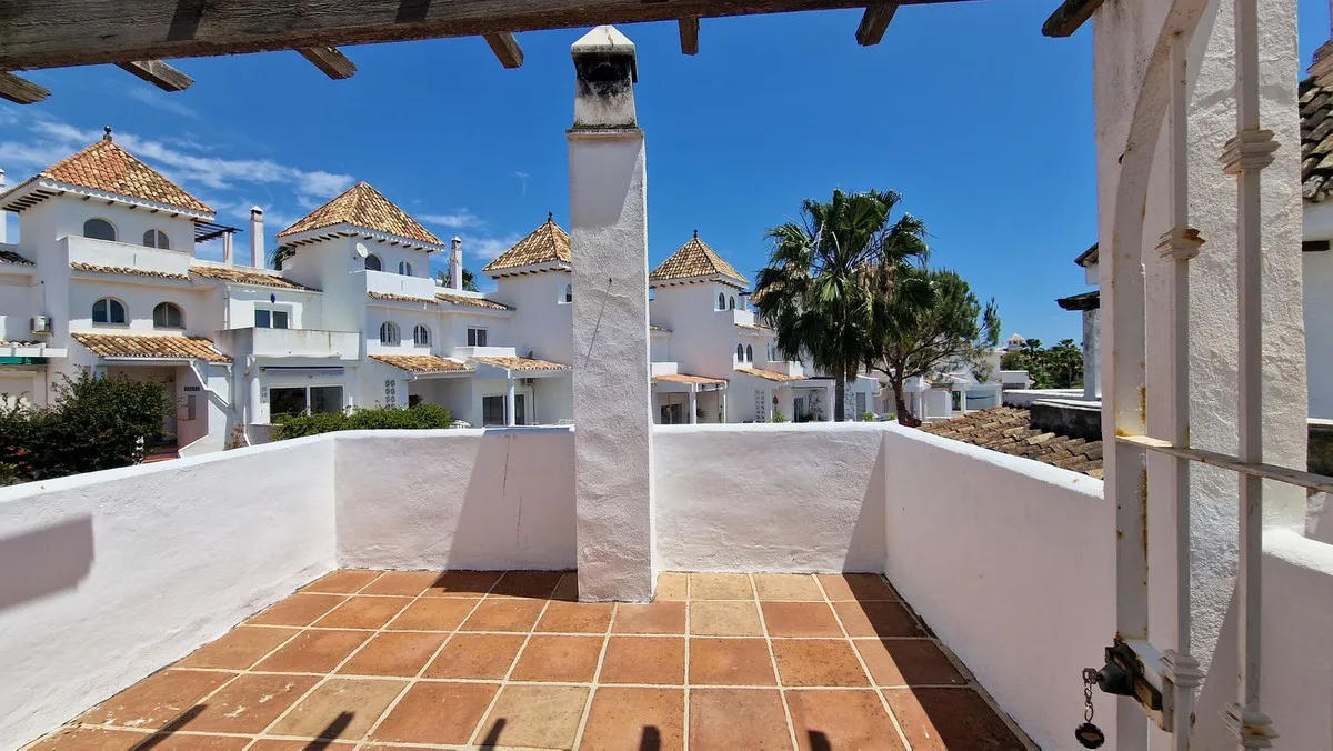 aa044796-91ad-418b-bebd-81427a0e503e