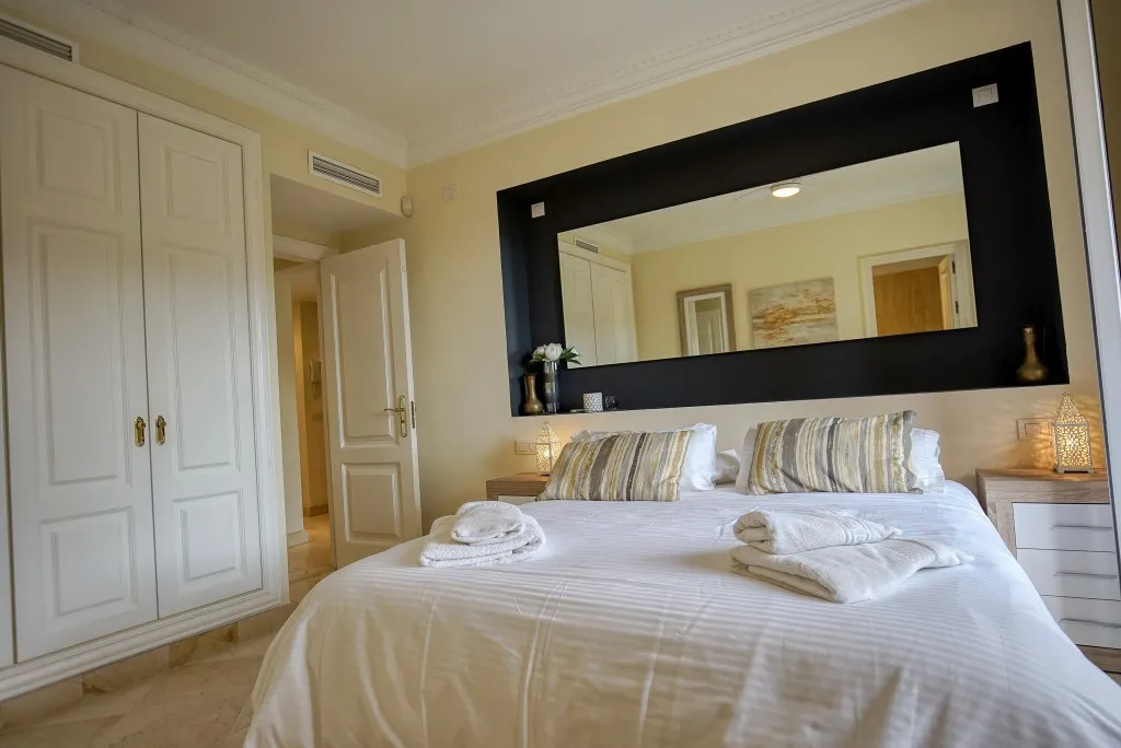 ac466a53-1922-4dff-83ed-ac36c61c16e0