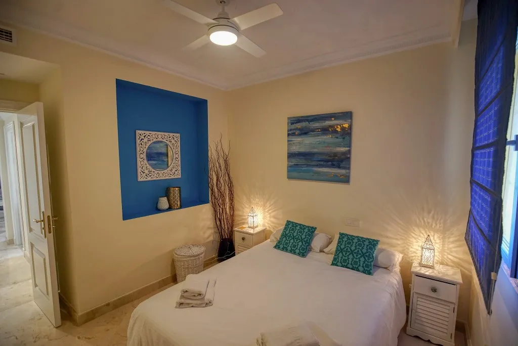 bd82d906-383e-4555-8a41-0d71b0f71ef6