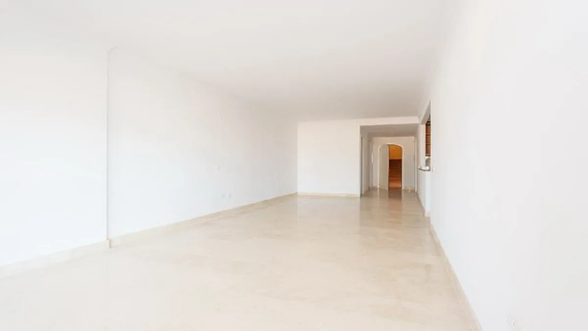 26a71bfe-904d-45f0-b7d7-2c9d2913f54c