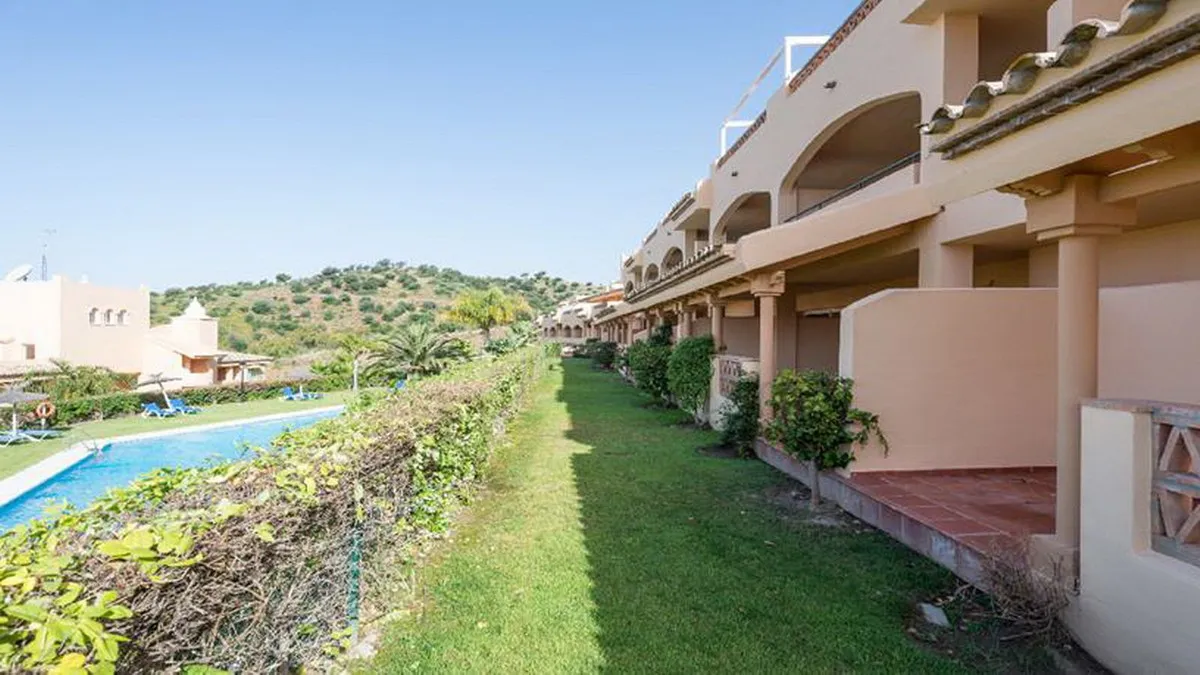 65a960ed-5b16-4d78-a738-d2a0491d572f