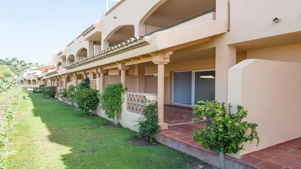 9c6374de-1764-4207-9e4b-81e1550031d3