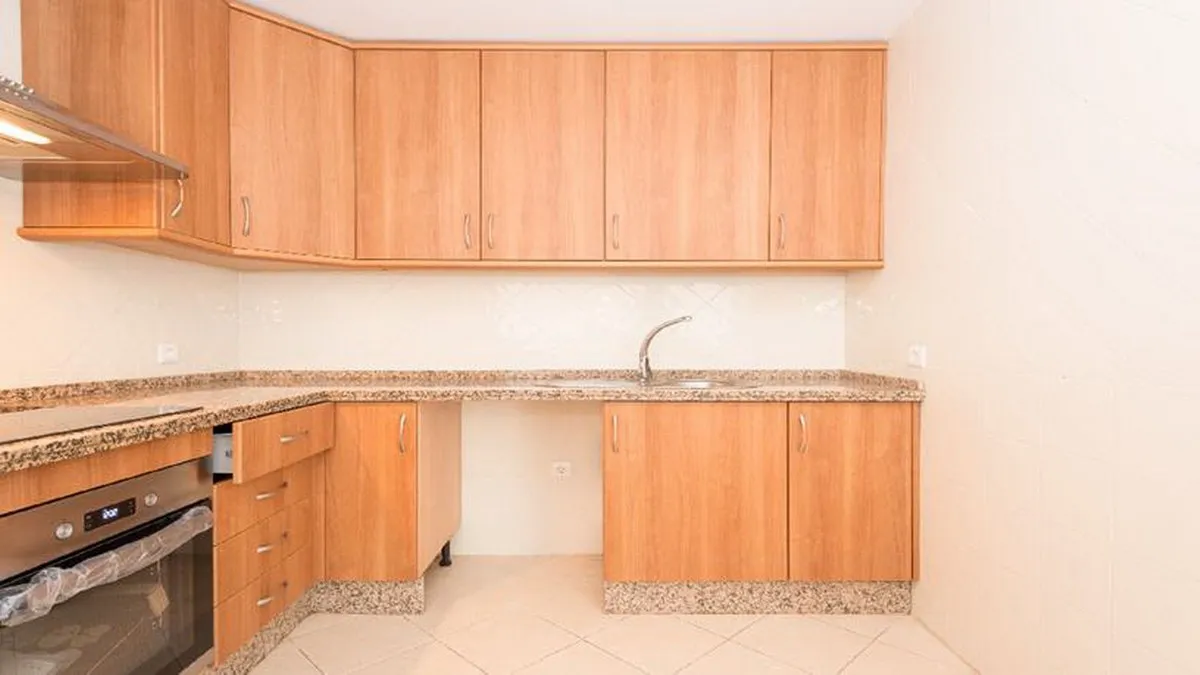 ad1cab65-9efc-4f78-9055-d65c7b3e40f5