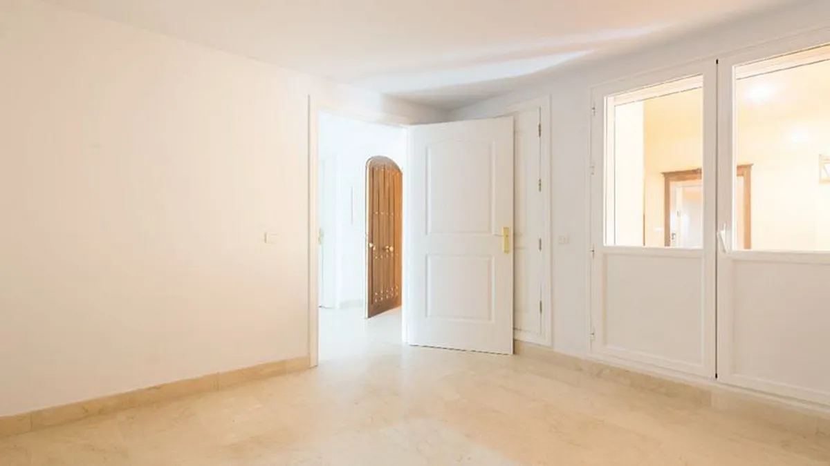 d51a8479-bca1-487a-b61e-f549d9628634