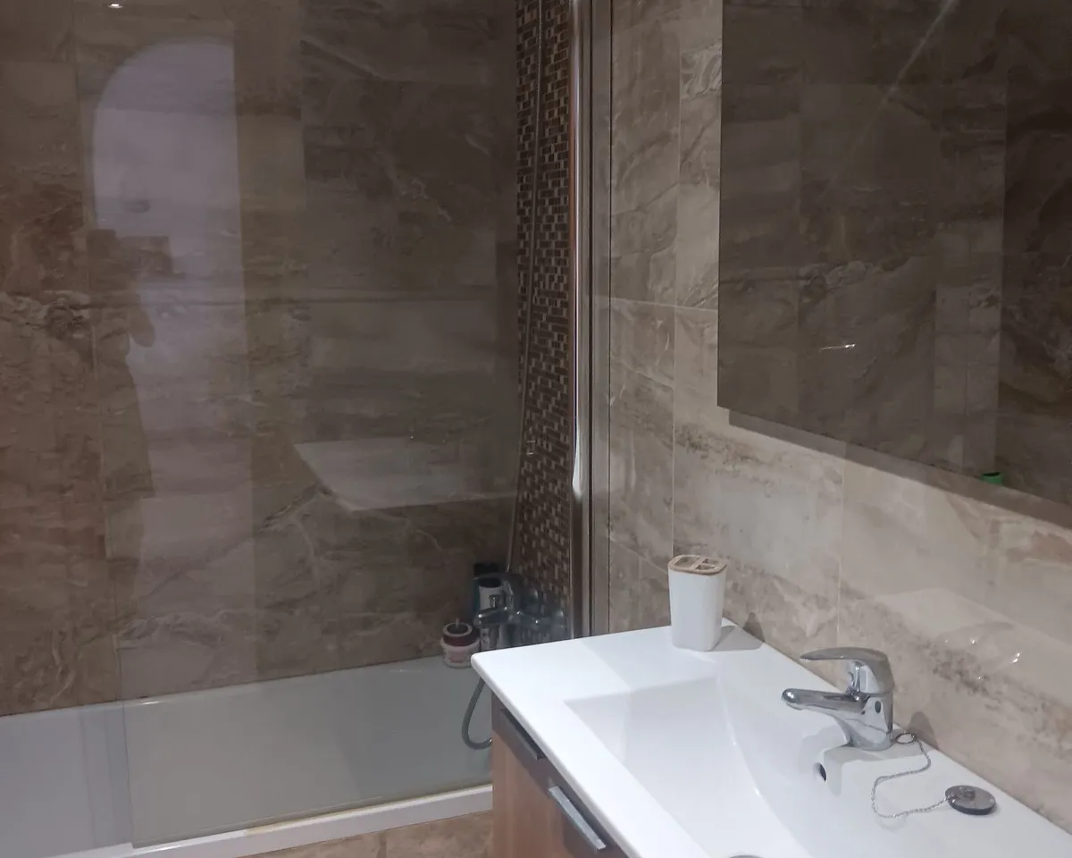 ecac9719-ece9-43c2-b9d4-21f4b6f2a7f6